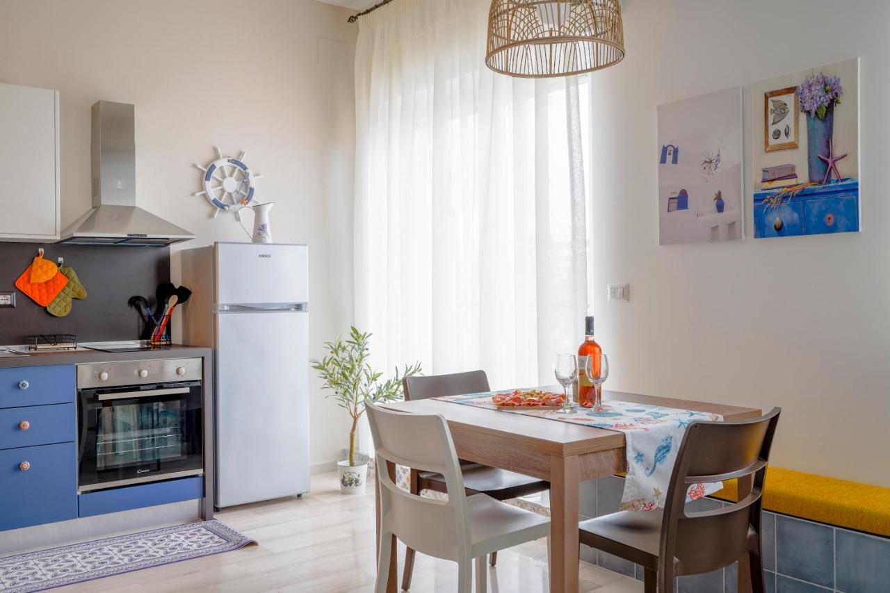 Mediterranea Apartment- Central Station - Free Wifi&Netflix Bari Ngoại thất bức ảnh