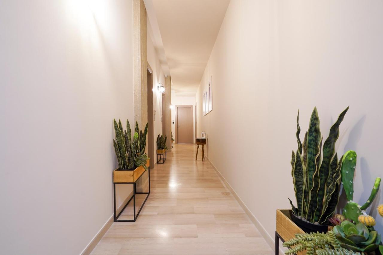Mediterranea Apartment- Central Station - Free Wifi&Netflix Bari Ngoại thất bức ảnh