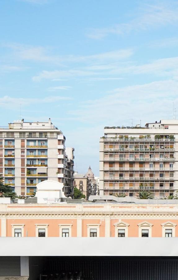 Mediterranea Apartment- Central Station - Free Wifi&Netflix Bari Ngoại thất bức ảnh