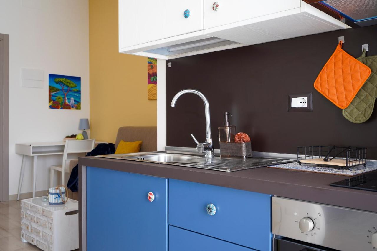 Mediterranea Apartment- Central Station - Free Wifi&Netflix Bari Ngoại thất bức ảnh