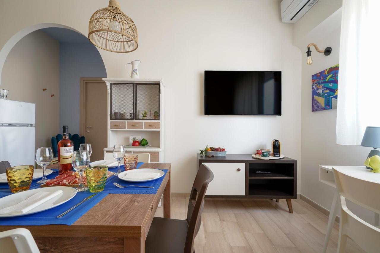 Mediterranea Apartment- Central Station - Free Wifi&Netflix Bari Ngoại thất bức ảnh