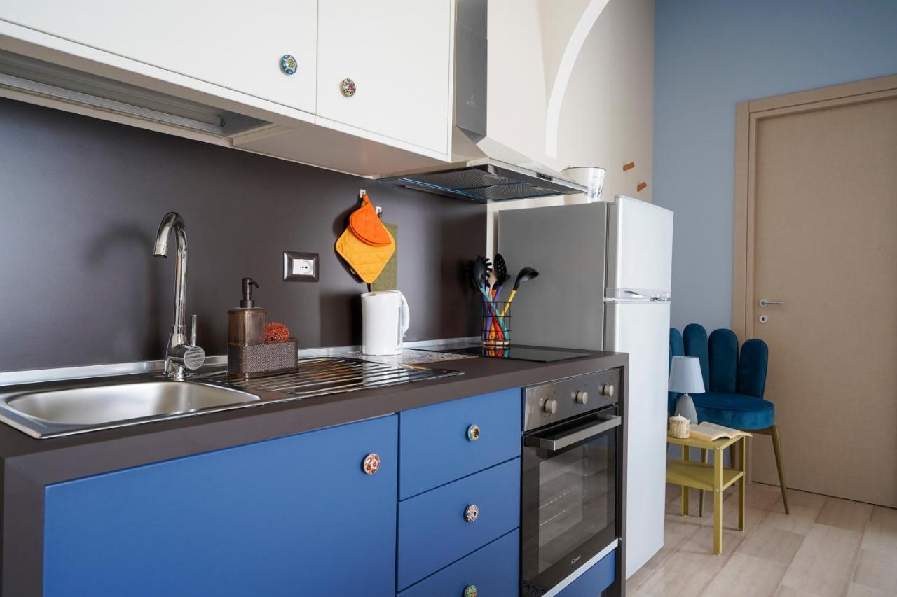 Mediterranea Apartment- Central Station - Free Wifi&Netflix Bari Ngoại thất bức ảnh