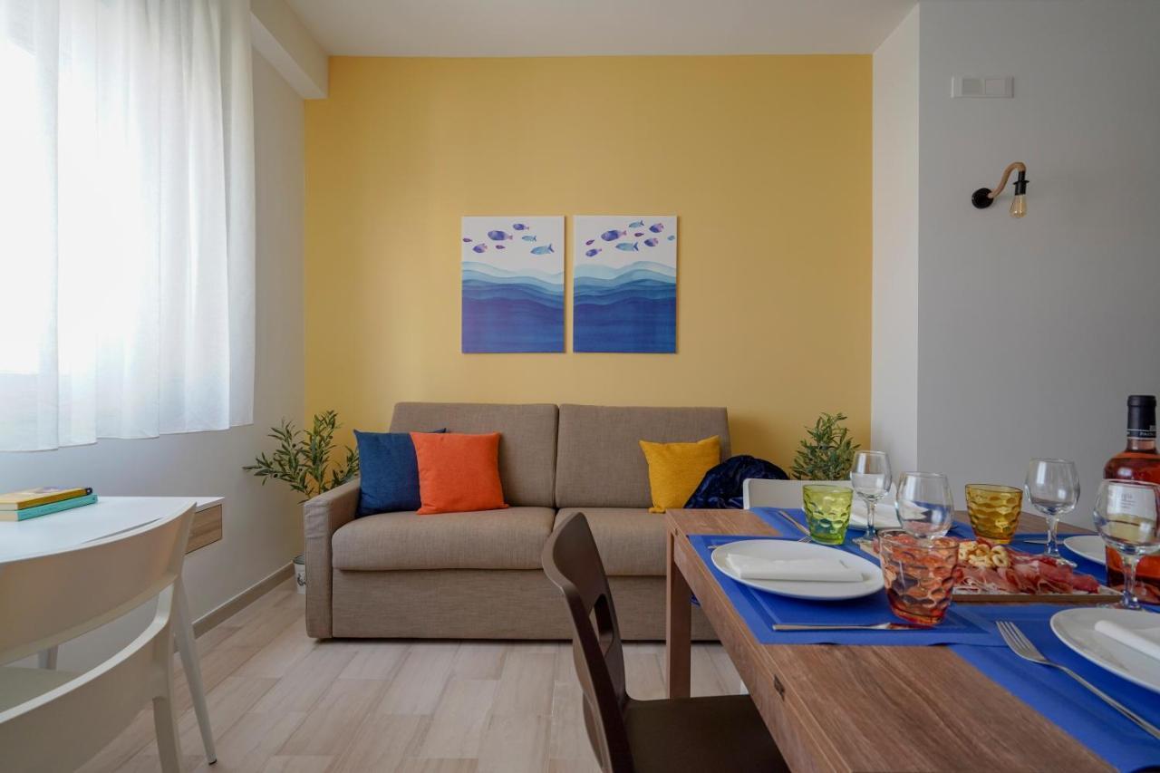 Mediterranea Apartment- Central Station - Free Wifi&Netflix Bari Ngoại thất bức ảnh