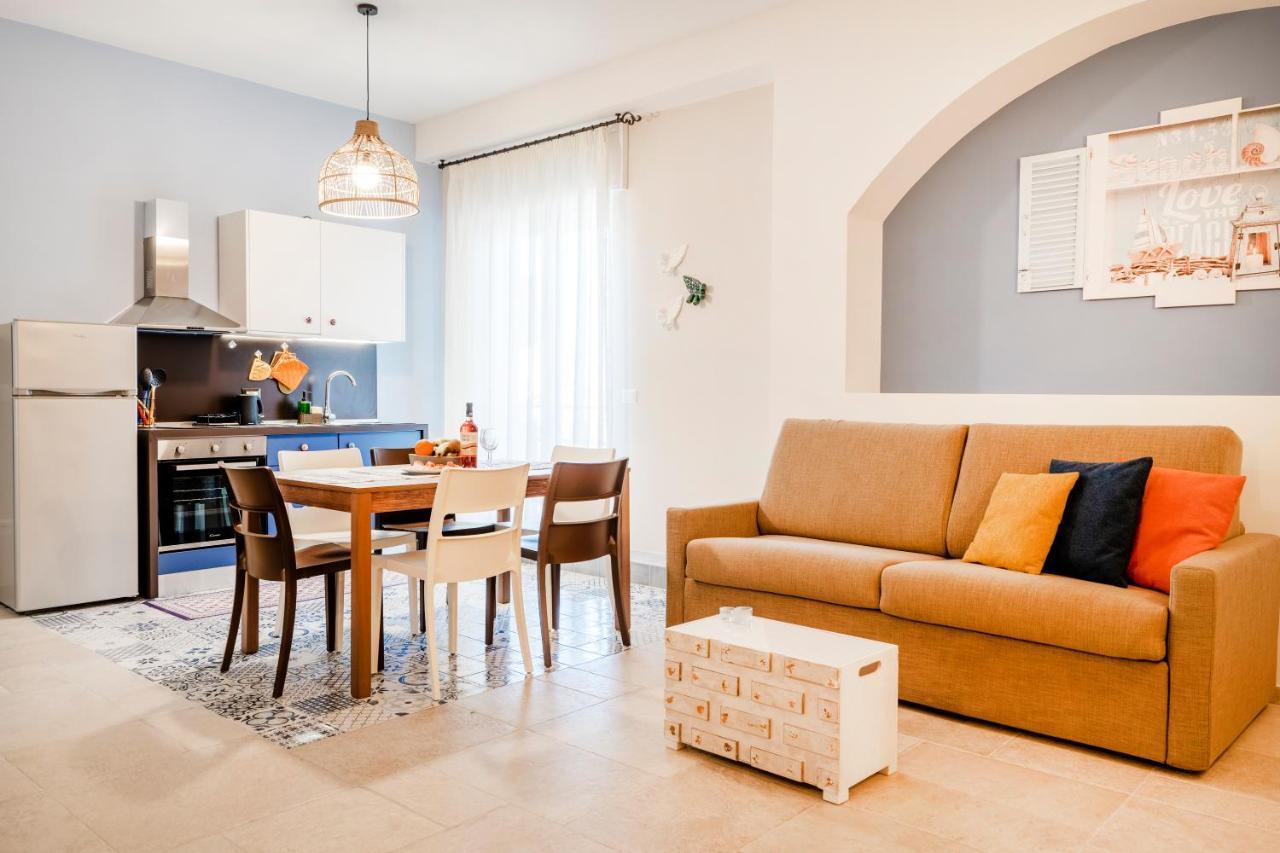 Mediterranea Apartment- Central Station - Free Wifi&Netflix Bari Ngoại thất bức ảnh