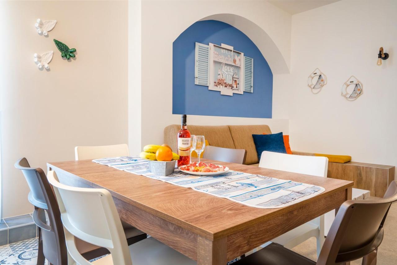 Mediterranea Apartment- Central Station - Free Wifi&Netflix Bari Ngoại thất bức ảnh