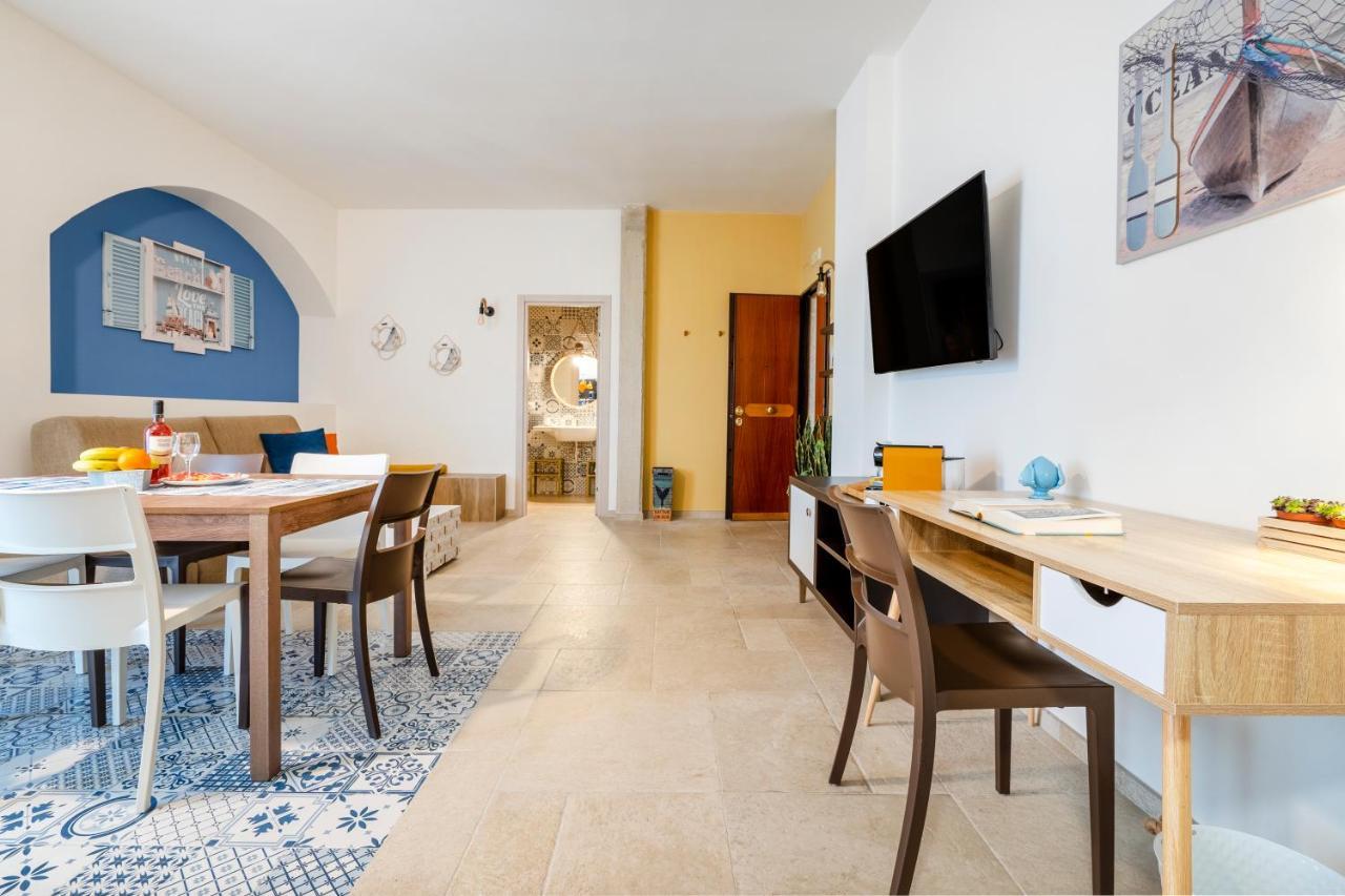 Mediterranea Apartment- Central Station - Free Wifi&Netflix Bari Ngoại thất bức ảnh